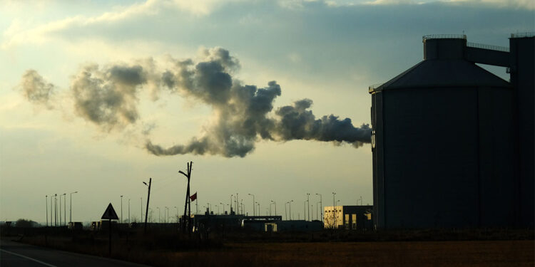 Atmosferdeki karbondioksit gazı kayaçlara sıkıştırılacak