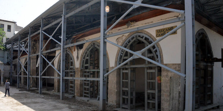 Ağır hasarlı Maraş Ulu Cami, 2025 sonunda ibadete açılacak