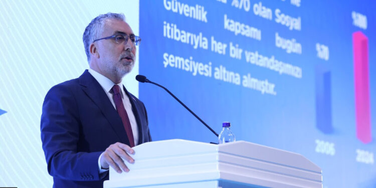 Aile hekimlerinin reçete edebildiği ilaçların sayısını artırıyoruz