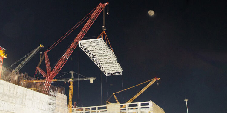 Akkuyu NGS'nin 2'nci ünitesinde türbin binası çatısının montajı bitti