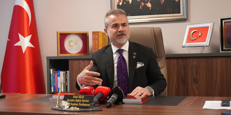 Anayasa konusu gündemde ama anayasa metni ortada yok