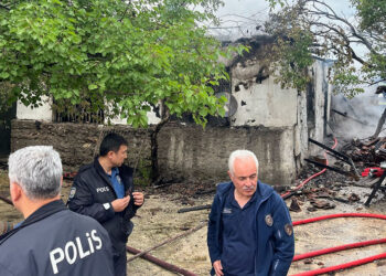 Ankara'da gecekonduda yangın