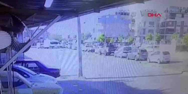 Antalya'da 11 araçlık zincirleme kaza; 3 yaralı