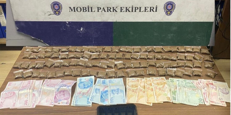 Avcılar'da uyuşturucu operasyonu; 2 gözaltı