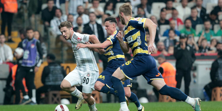 Türkiye Kupası'nda ilk finalist Beşiktaş