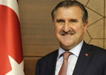 Bakan Bak’tan Fenerbahçe Beko için tebrik mesajı