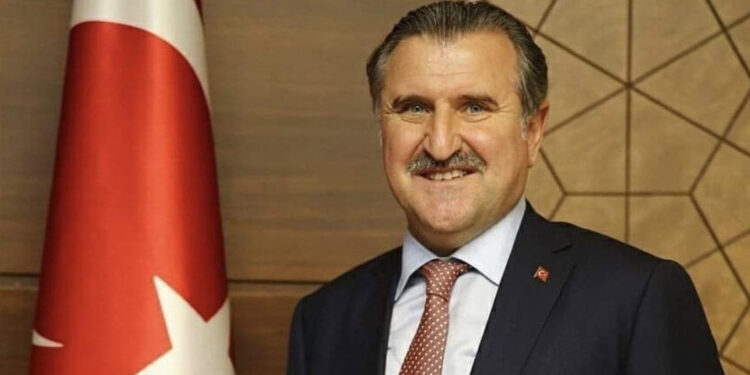 Bakan Bak’tan Fenerbahçe Beko için tebrik mesajı