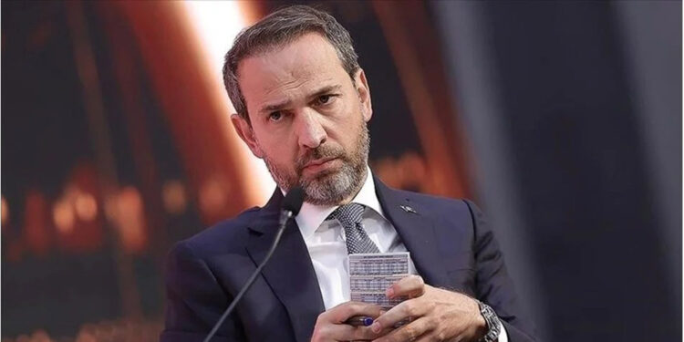 Bakan Bayraktar: Yenilenebilir enerjide dünyada ilk 11'deyiz