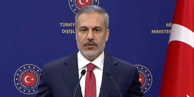 Bakan Fidan: İsrail'e karşı uluslararası baskı artırılmalı