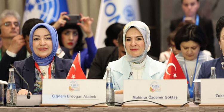 Bakan Göktaş, Asya Kadın Formu Açılış Töreni'nde konuştu