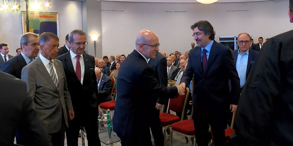 Bakan Şimşek, Merkez Bankacılığı programında konuştu