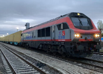 Bakü-Tiflis-Kars Demiryolu Hattı’nda yük taşımacılığı yeniden başladı