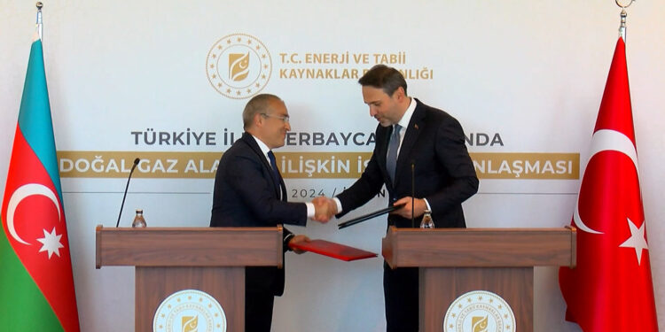 Bu kış Nahçıvan'ın doğal gazı Türkiye üzerinden teslim edilecek