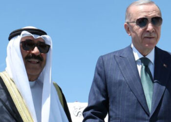 Erdoğan Kuveyt Devlet Emirini karşıladı