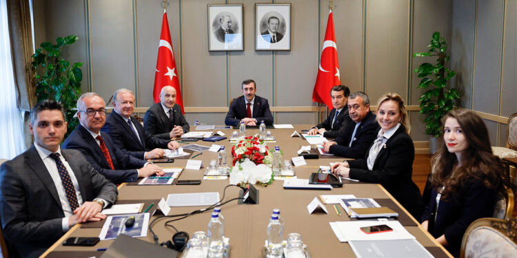 Cevdet Yılmaz TİM Başkanı ile görüştü