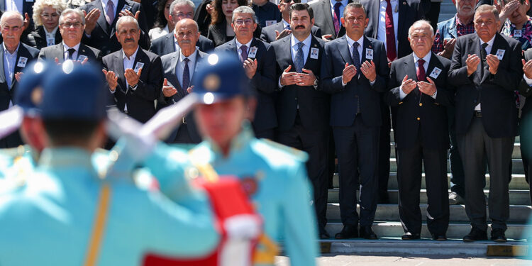 Cumhuriyet Senatosu üyesi Servet Bora için cenaze töreni