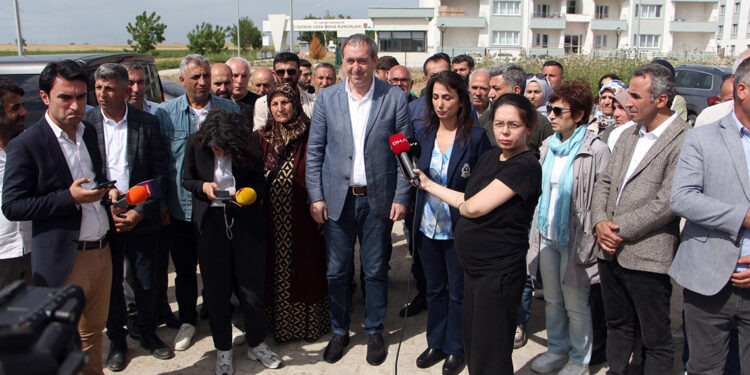 DEM Parti'li Hatimoğulları ve Bakırhan, Demirtaş'ı ziyaret etti