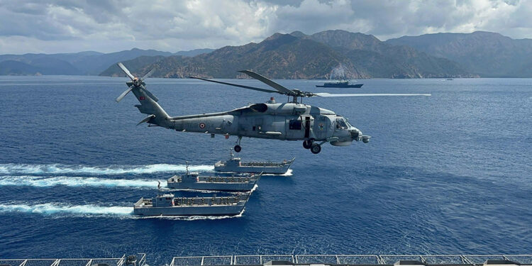 Denizkurdu-2 tatbikatı nefes kesti