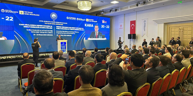 Deprem bölgesinde dünyanın en büyük şantiyesini kurduk