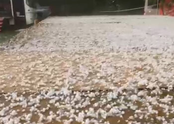 Düzce'de dolu yağışı etkili oldu