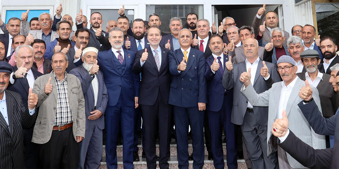 Yeniden Refah Partisi (YRP) Genel Başkanı Fatih Erbakan, “İnşallah belediye başkanlarımız seçim sürecinde de sürekli ifade ettiğimiz gibi ahlaklı belediyecilik anlayışıyla milletimizin derdine derman olmak üzere hizmetlerini gerçekleştirecekler. Adaletle, ahlakla muamele yapacaklar, icraat yapacaklar” dedi.