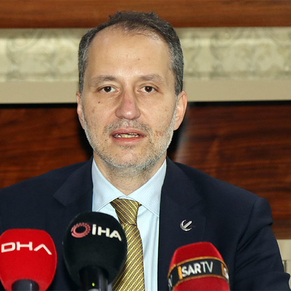 Yeniden Refah Partisi (YRP) Genel Başkanı Fatih Erbakan, "İktidarla muhalefet arasındaki görüşmeler her zaman faydalı olur" dedi.