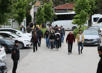Eskişehir ve Ankara'da fuhuş operasyonu