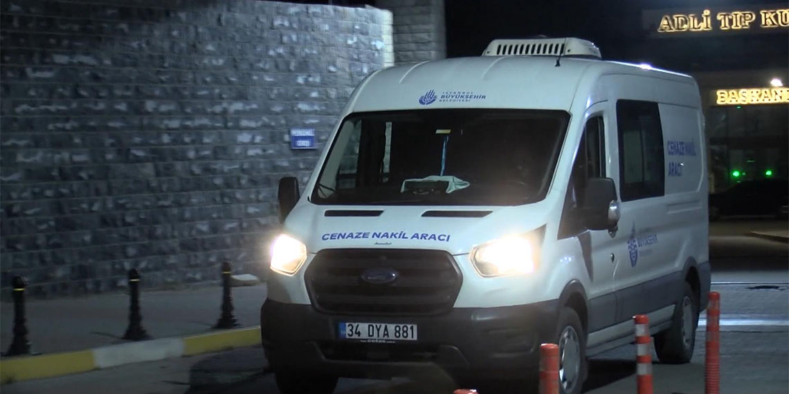 Öğrencinin silahlı saldırısında yaşamını yitiren müdürün cenazesi alındı