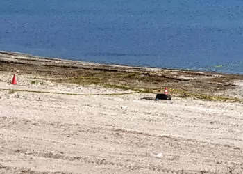 Eğirdir gölü sahilinde el bombaları bulundu