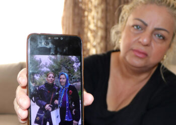 Eniştesinin katlettiği 3 kardeşinin eşyalarını taşıdığı çanta çalındı