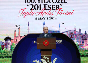 Erdoğan: Bürokratik atalete müsaade etmeyeceğiz