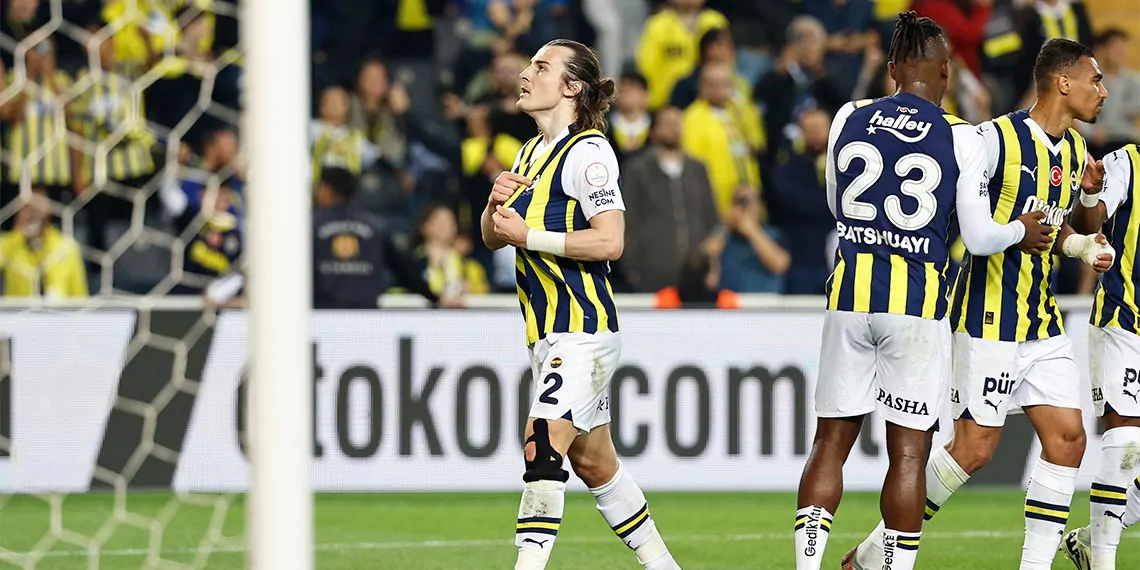 Fenerbahce sampiyonluk sansini derbiye t 53023 2 - futbol haberleri, spor haberleri - haberton