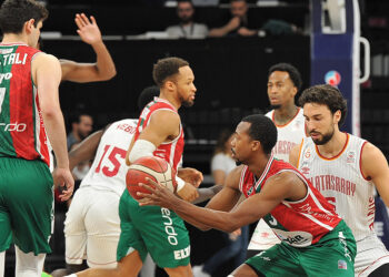 Galatasaray Ekmas-Pınar Karşıyaka: 87-90
