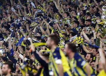 Galatasaray-Fenerbahçe derbisine misafir seyirci alınacak