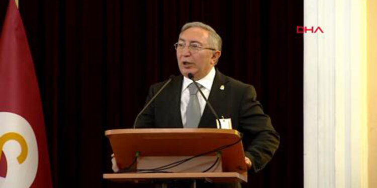 Galatasaray'da olağan seçimli genel kurul toplantısı başladı