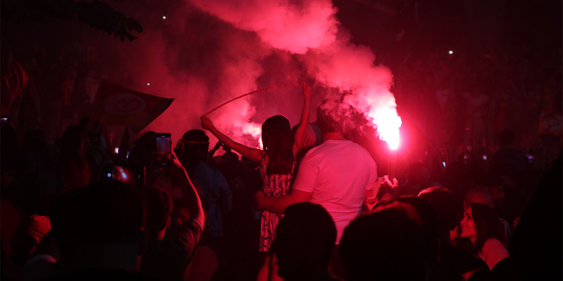 Sarı-kırmızılı taraftarlar Ankara'da şampiyonluğu kutladı