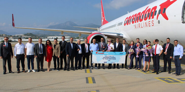 Gazipaşa-Alanya Havalimanı Corendon'un ilk Brüksel uçusunu karşıladı