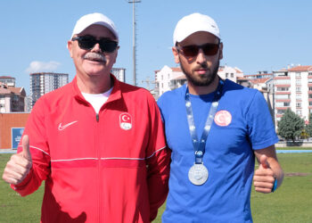 Görme engelli milli atlet Oğuz Akbulut, Kobe yolcusu