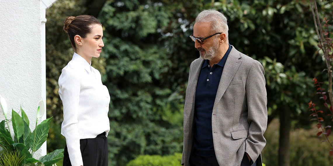 İnci Taneleri'nin 13'üncü bölümü yine izleyicinin yoğun ilgisi ile karşılaştı. Duygusal sahneleri ile dikkat çeken bölüm üç kategoride de yüksek izlenme rakamlarına ulaşarak reytinglerin zirvesine oturdu.