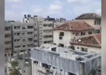Al-Amal Hastanesi ve çevresi hedef alındı