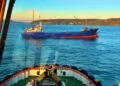 İstanbul boğazı'nda gemi trafiği askıya alındı