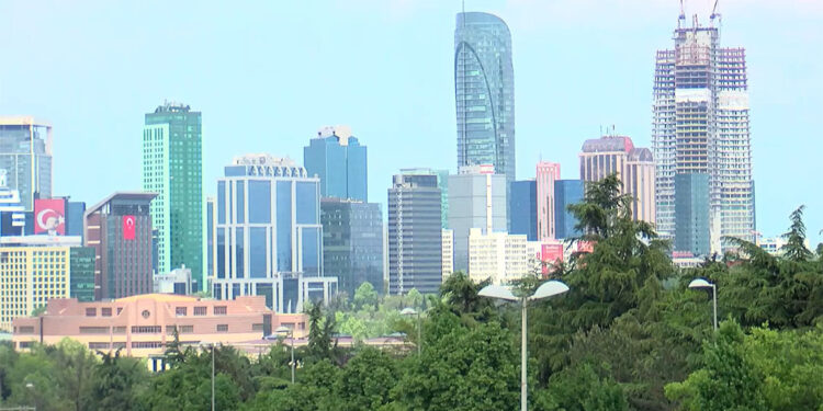 Maslak ile Belgrad Ormanı'nda hissedilen sıcaklık farkı 10 derece