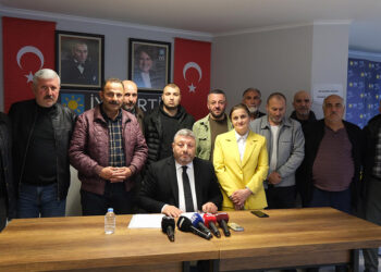 İYİ Parti Trabzon'da istifa dalgası; İlçe yönetimi düştü