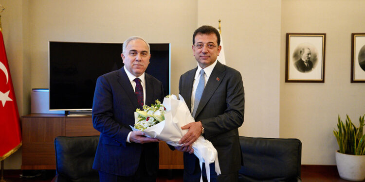 İmamoğlu’ndan Fatih Belediye Başkanı'na tebrik ziyareti