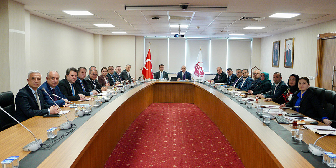 İmamoğlu’ndan Fatih Belediye Başkanı'na tebrik ziyareti