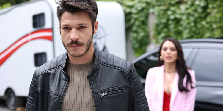 İnci Taneleri'nde abla kardeş yıllar sonra yan yana geldi