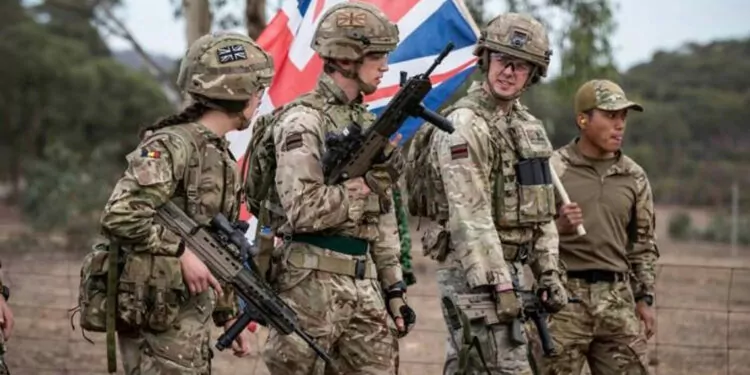 İngiltere başbakanı sunak’ın yeni askerlik modeli tepki çekti