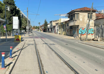 İzmir'de 3.2 büyüklüğünde deprem