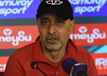 Ligde kalmak için var gücümüzle çalışacağız