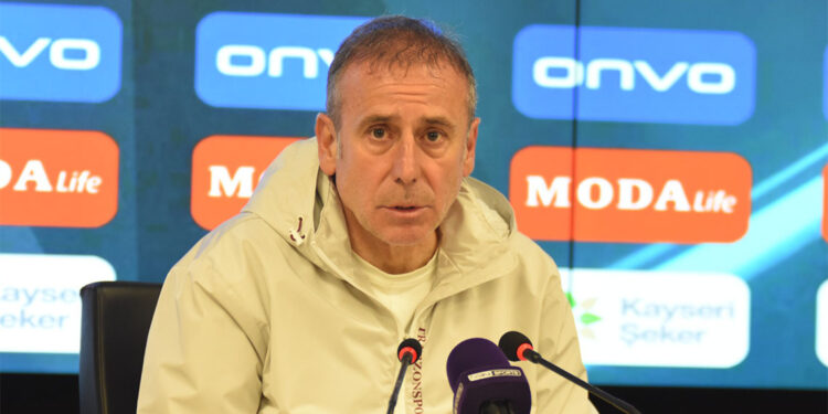 Hedefimiz ligi 3'üncü bitirmek ve kupayı kazanmak